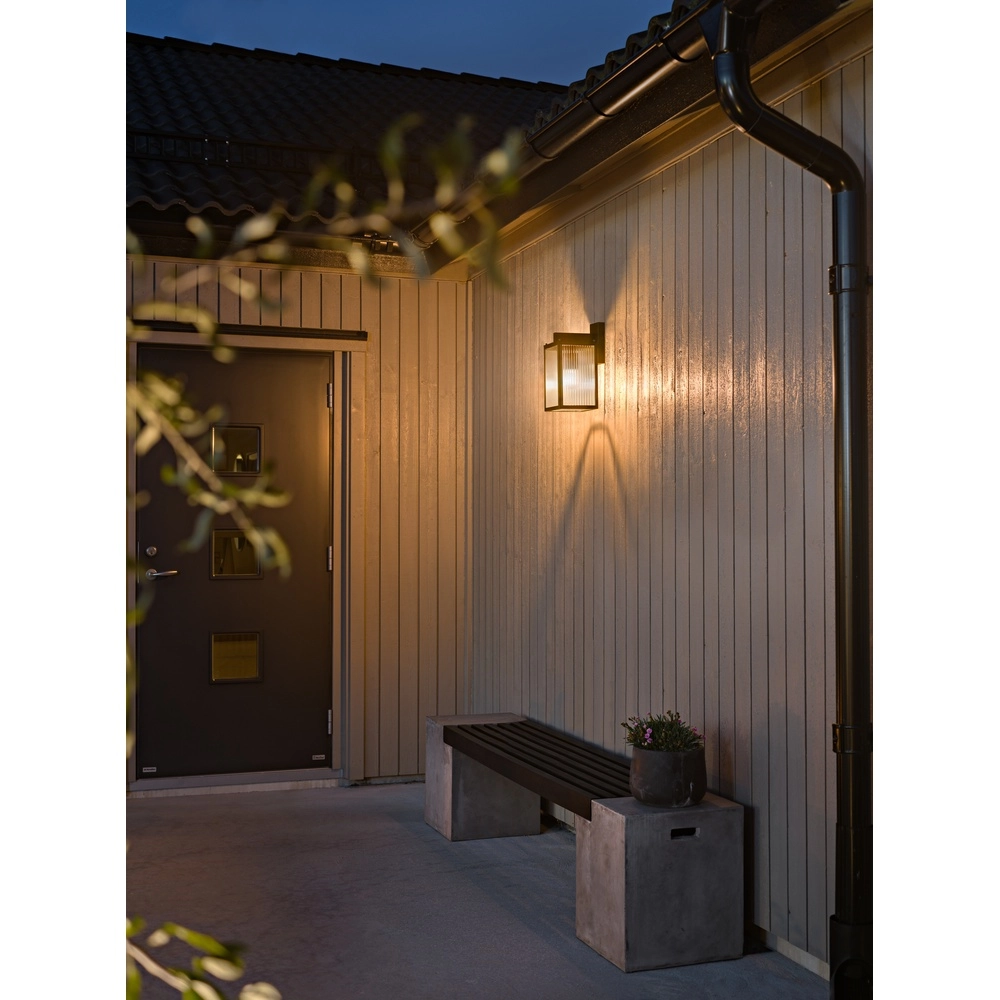 Lampe murale Carpi noir avec verre nervuré KonstSmide 7318300030485