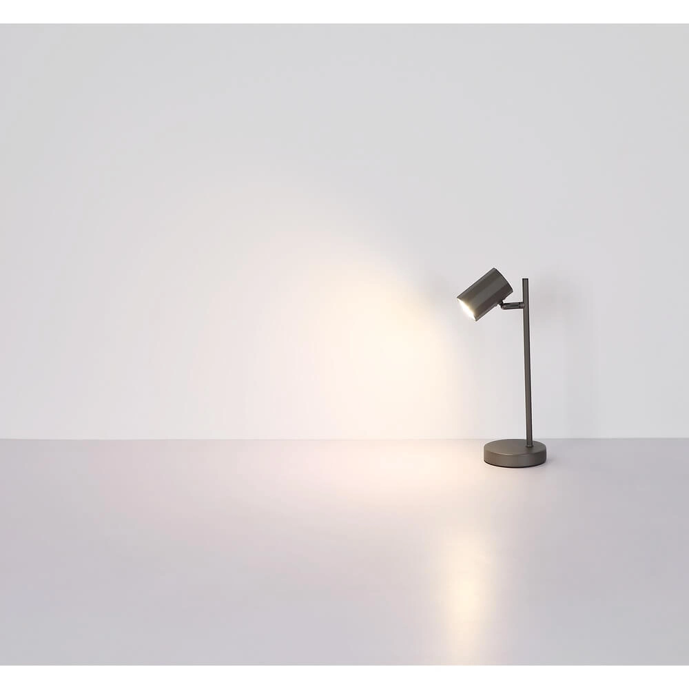 Lampe de table en bronze James cheville Globo 9007371453894