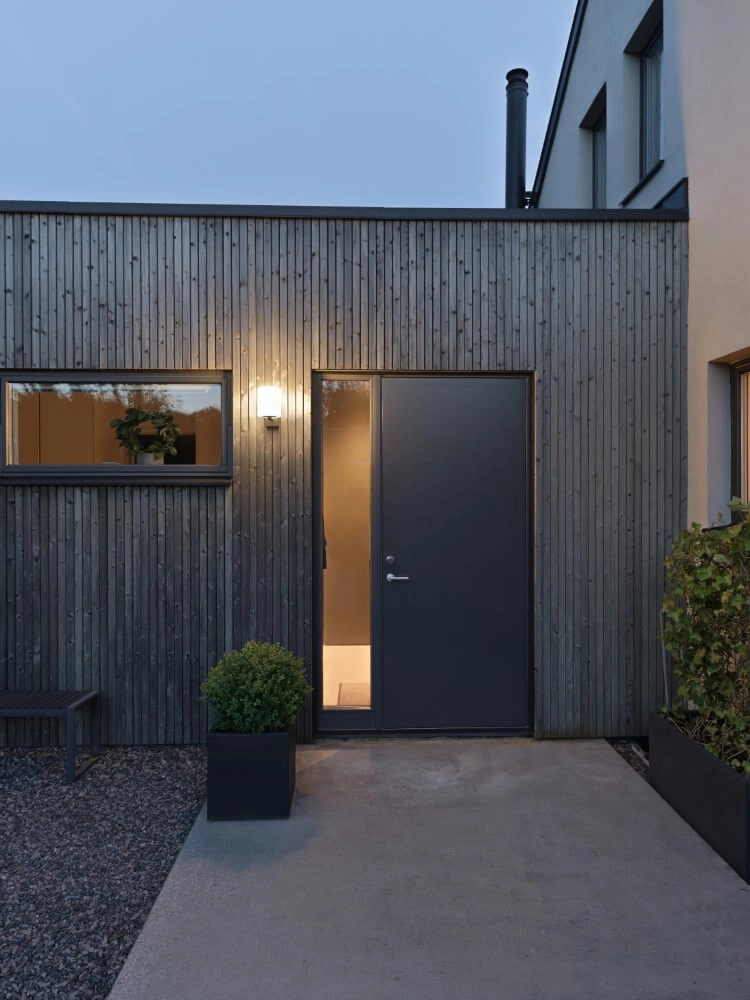 Applique Portici noir avec fenêtre blanche KonstSmide 7318303567520