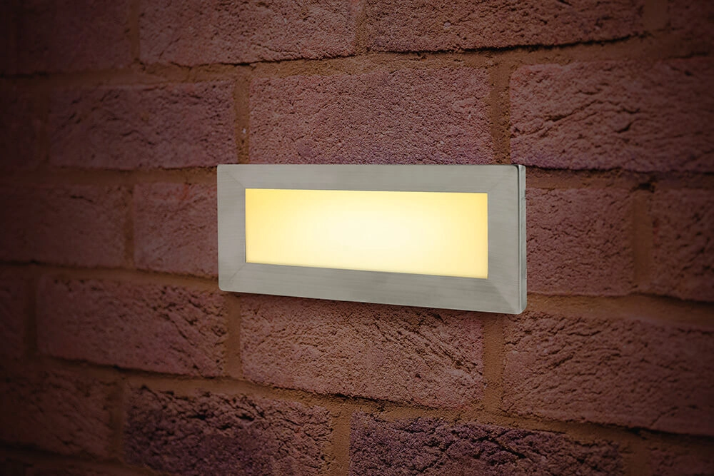 Applique en acier inoxydable Brick Lyora 5055788232544