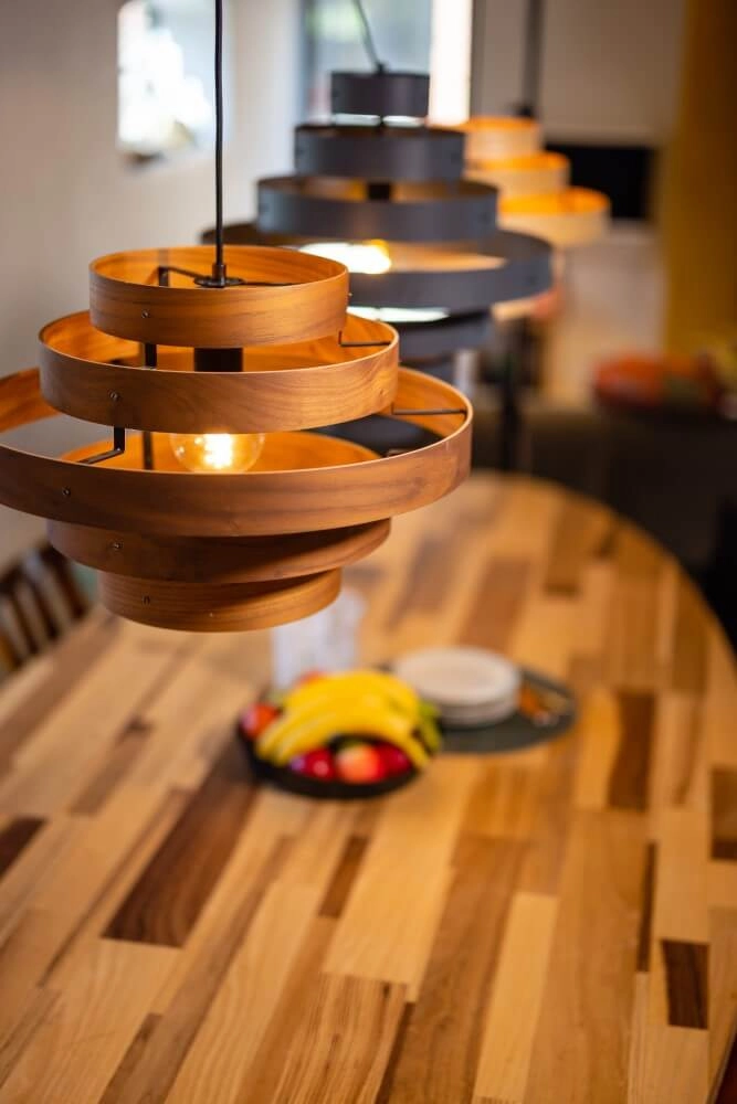 Lampe suspendue en bois Oaknut 5 anneaux ETH 8720195304494