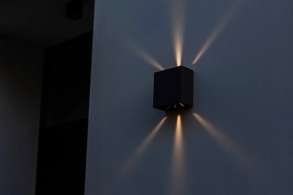 Applique noire Gemini Beams conception Lutec 6939412012117