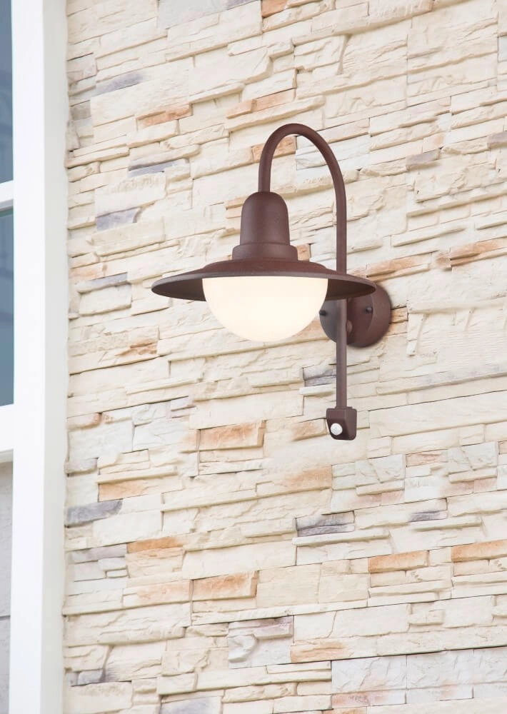 Applique marron rouille Norman avec détecteur de mouvement Trio 4017807492613