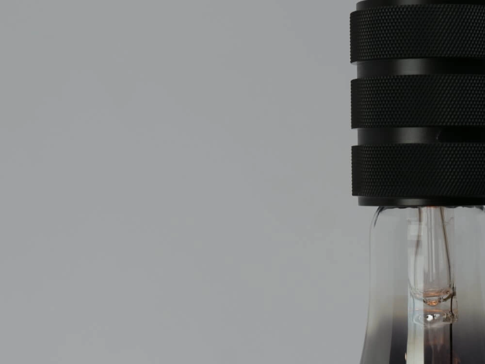 Pendule noire Yorth Eglo 9002759438012