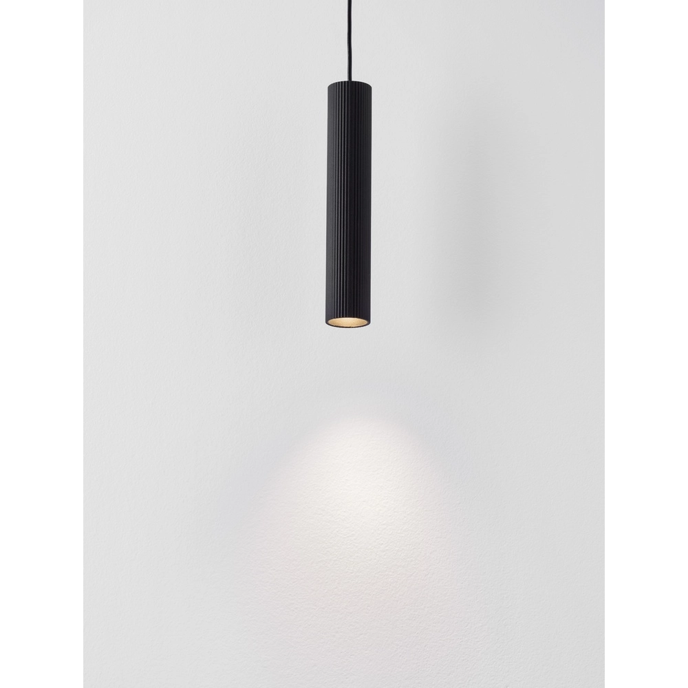 Suspension Comet noir Suspension Comet noir