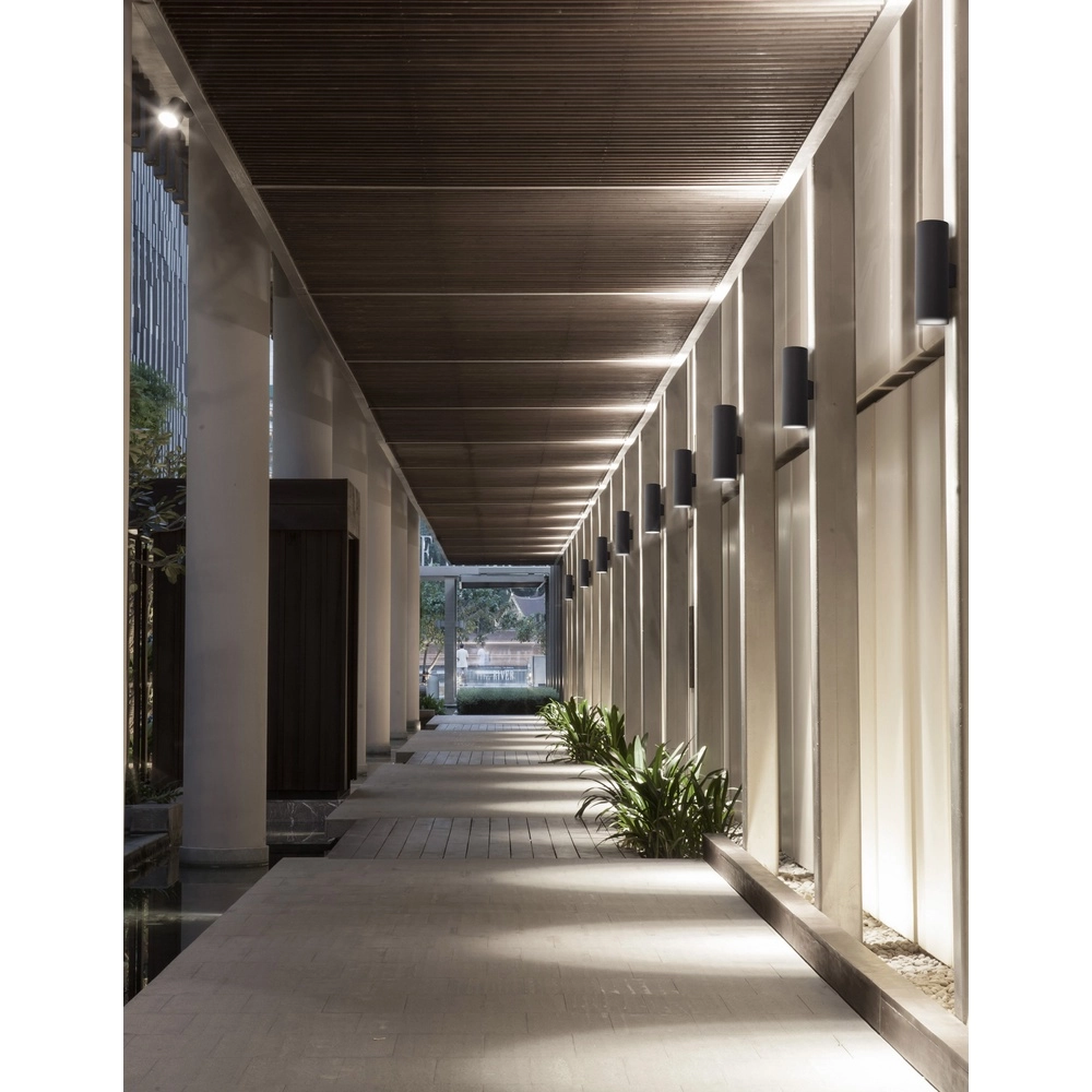 Spot apparent noir Alp Luminaire haut et bas Lyora 5212017415882