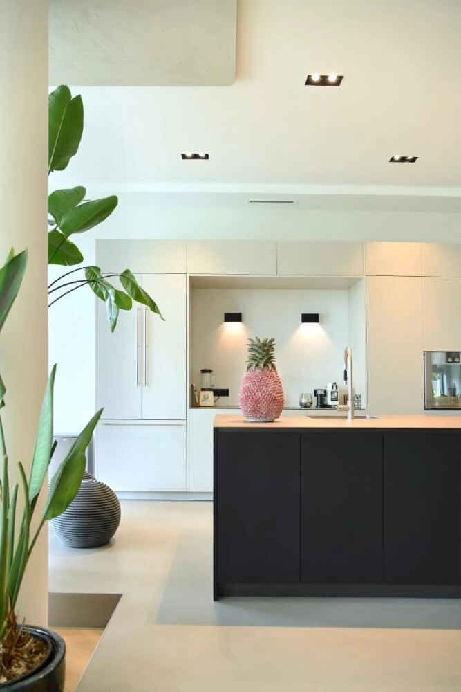 Applique élégante Box noir Artdelight 8719831736966