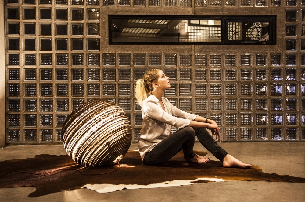 Globe 440 Lampe de table en carton Ø 44cm Think Paper 8720165407132