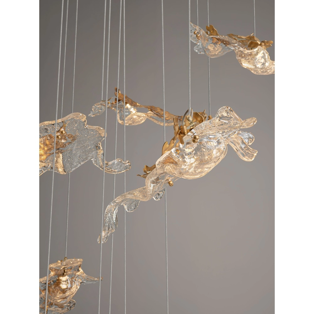 Lampe pendante dorée Avesa avec du verre clair Ø 100 cm Lyora 5212063500440
