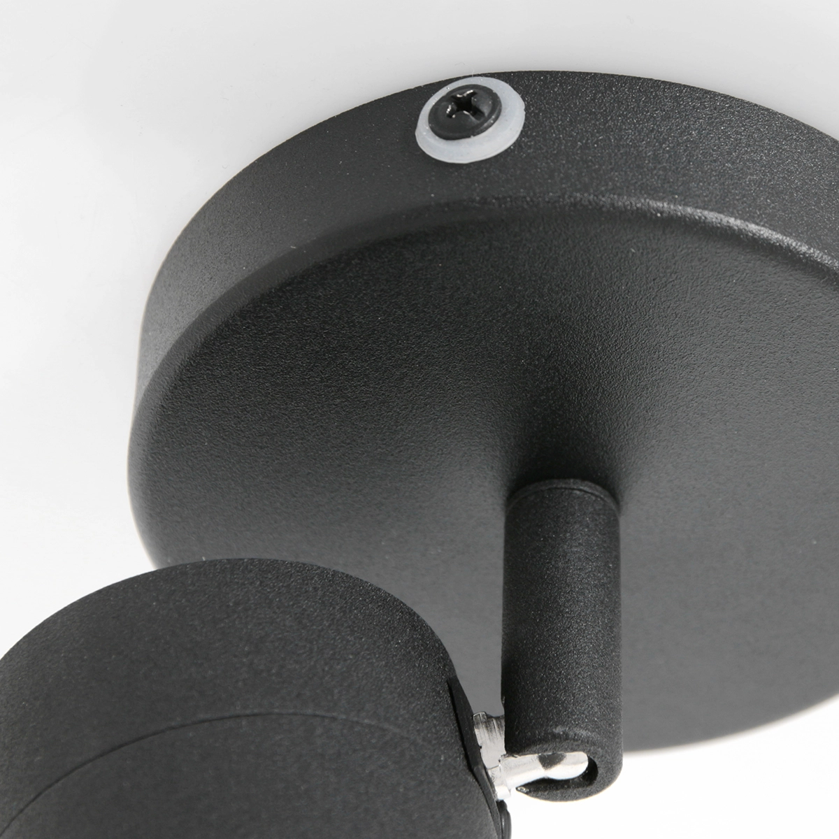 Coin salle de bain Upround LED noir Steinhauer 8712746133479