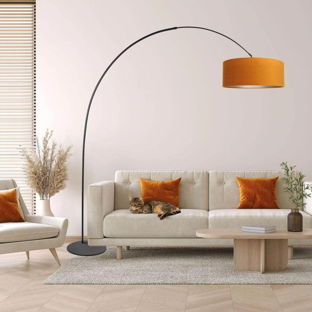 Lampadaire Curve noir avec abat-jour doré Ø 50cm Steinhauer 8712746179453