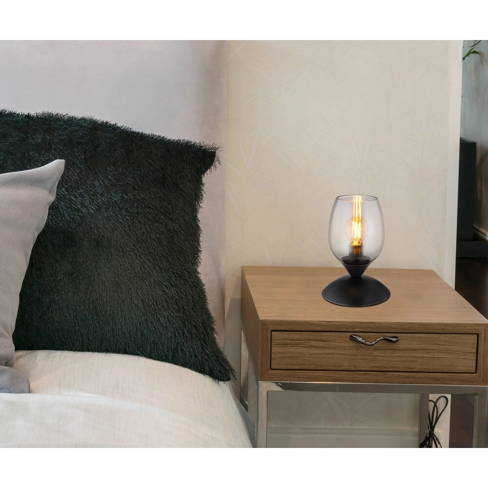 Lampe de table Kuwaita noir avec verre fumé Globo 9007371452989