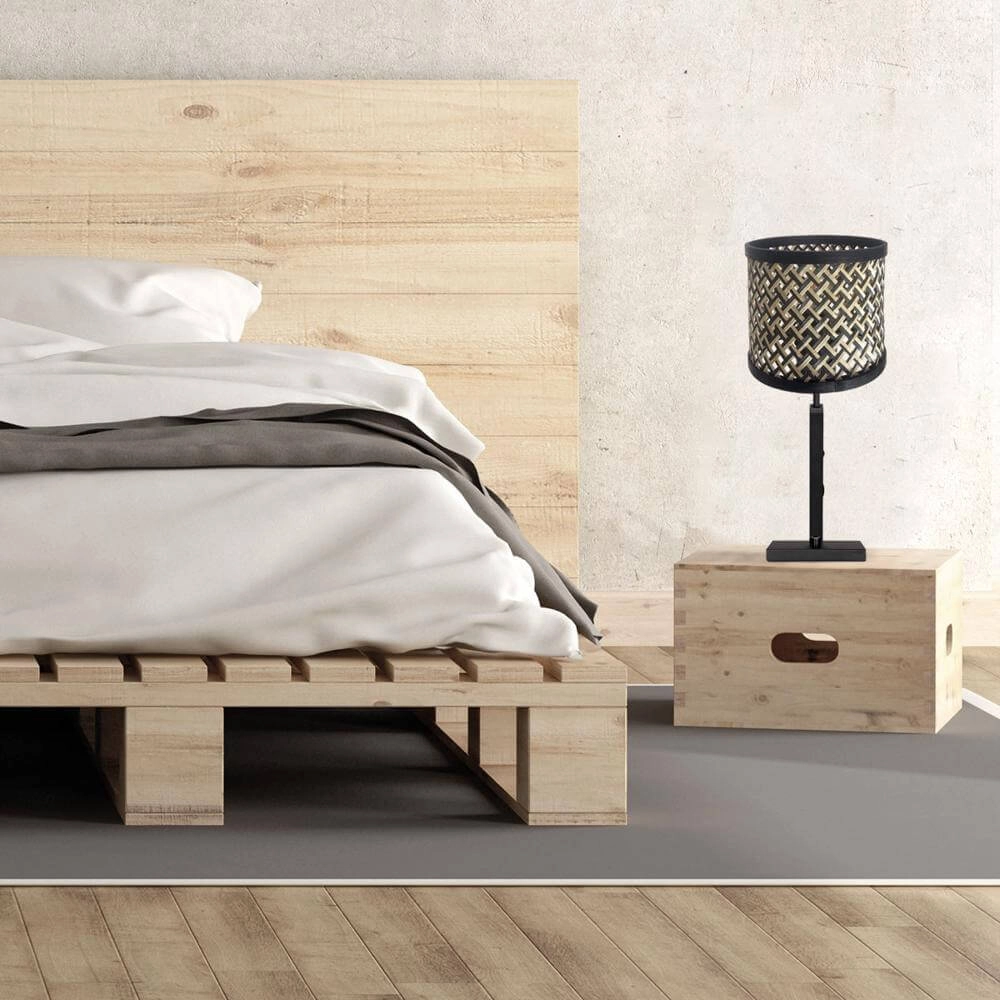 Lampe de table Stang noir avec abat-jour en bambou Steinhauer 8712746172065