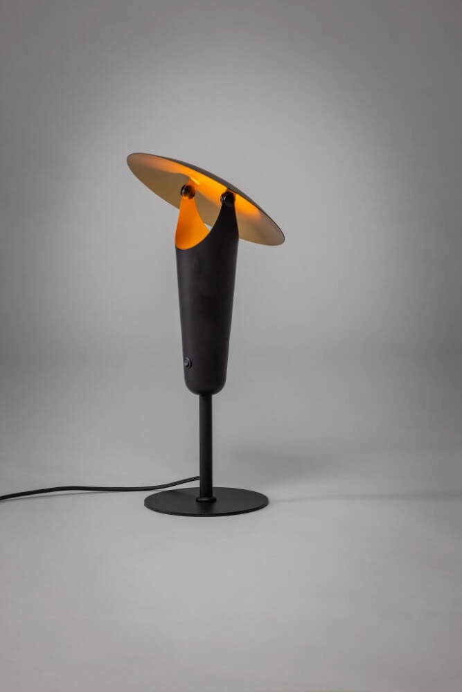 Lampe de table moderne The Britt noir avec de l'or ETH 8720195304432