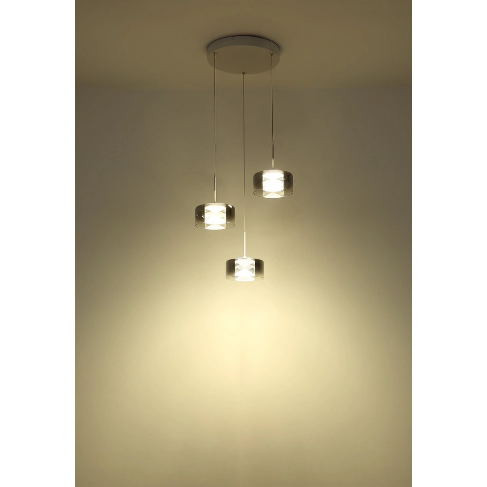 Lampe pendante de conception Belinda Blanc à trois lumières avec verre fumé Globo 9007371578368
