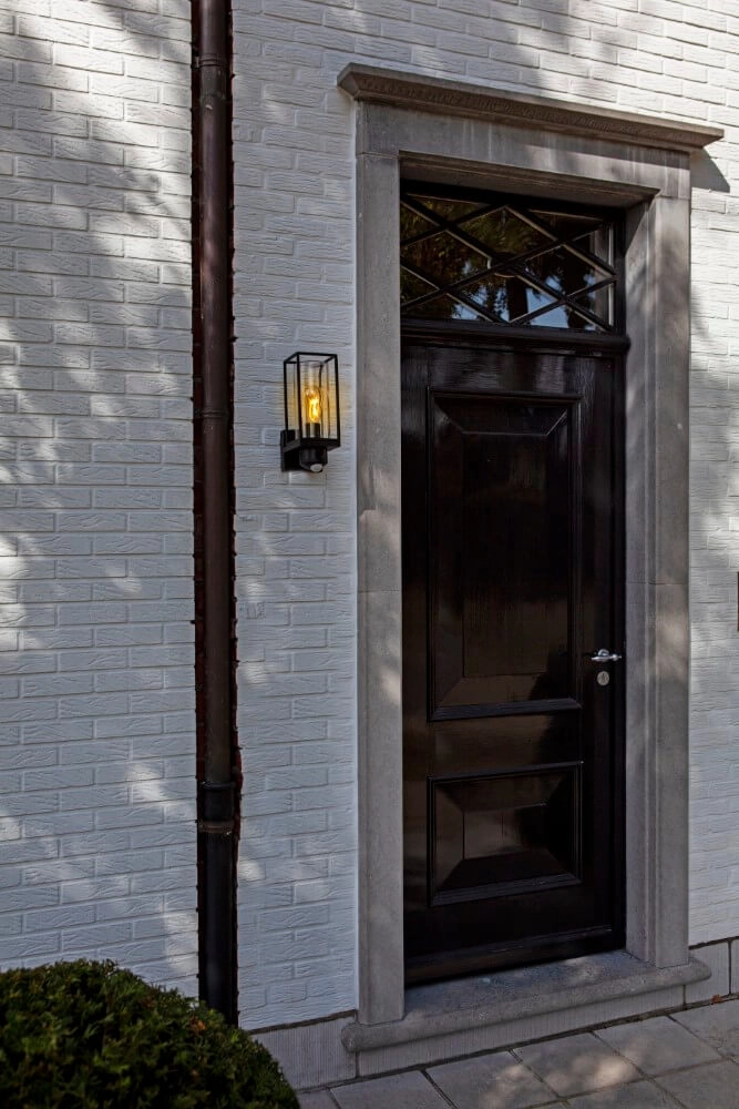 Applique Flair noir avec caméra Lutec 6939412013688