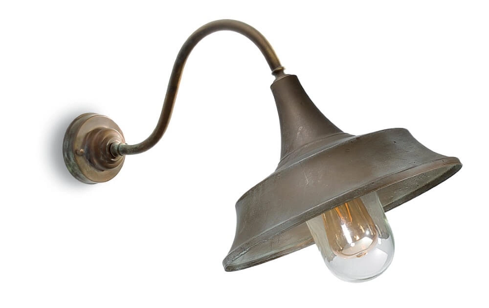 Lampe d’extérieur coudée Atelier laiton vieilli