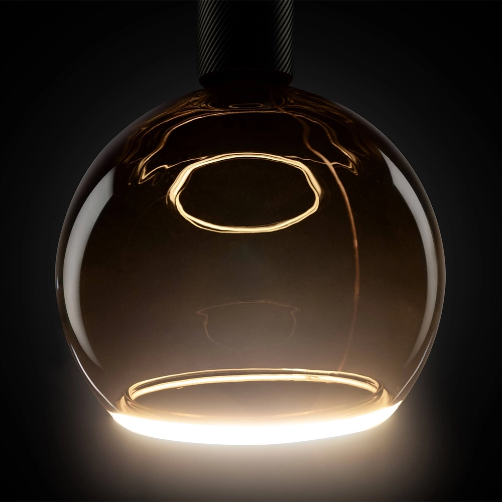 Source lumineuse de conception Floating noir - 4W - E27 - 240lm - 2200K - Ø 20cm