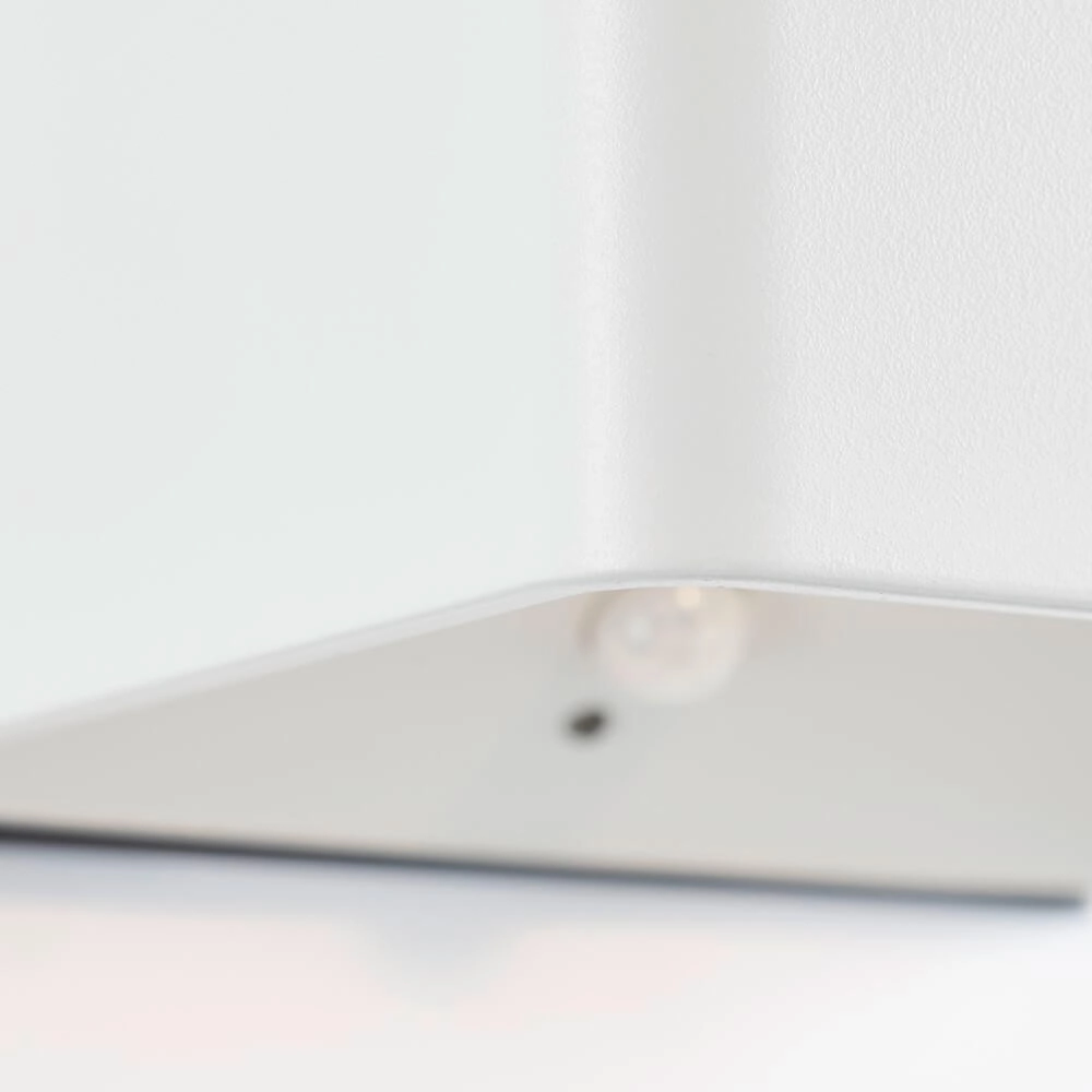 Spot en saillie blanc Iseo rechargeable Brilliant 4004353435591