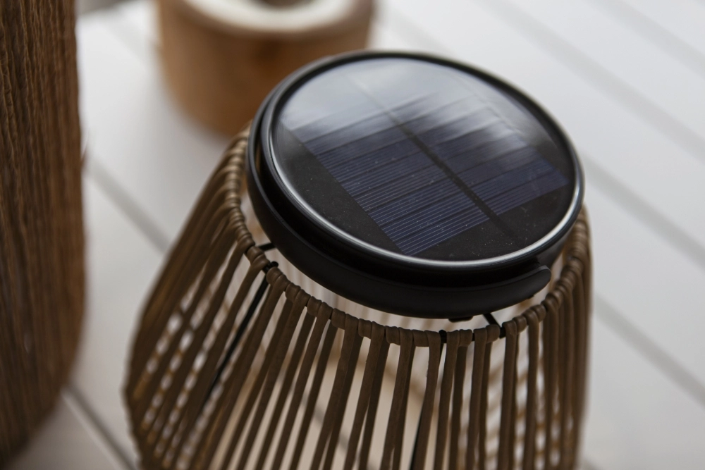 Lampe de table solaire Coppa Effet rotin Lutec 6939412089560