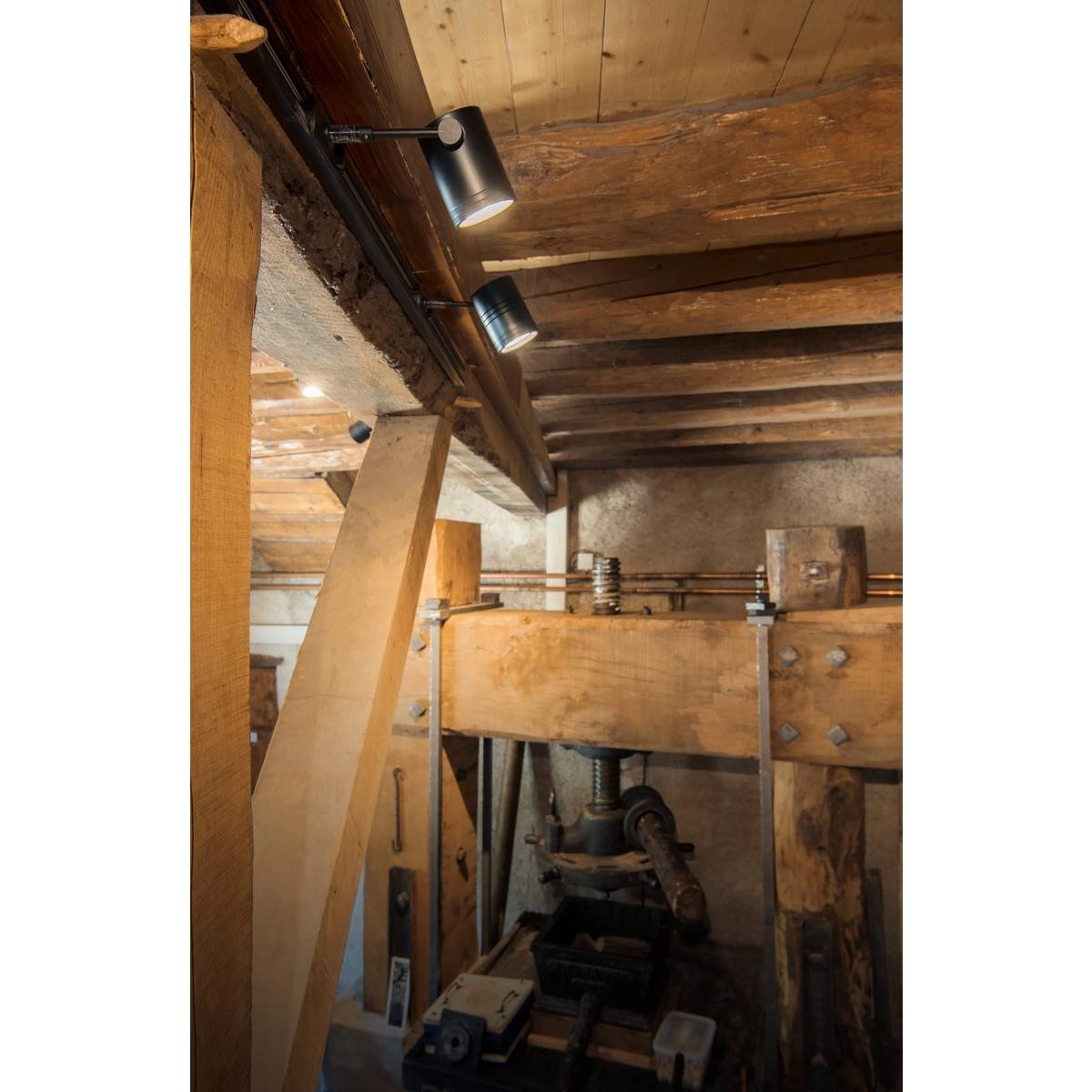 Place ferroviaire Bima 1 Monophasé noir SLV 4024163144742