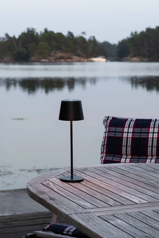 Lampe de table rechargeable Vence noir KonstSmide 7318307888751