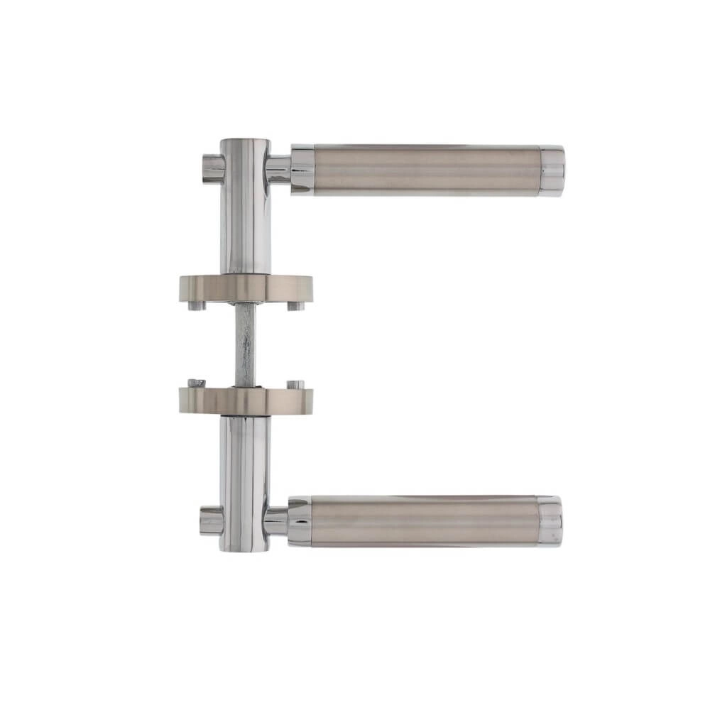 Poignée de porte classique Birgit sur rosace chrome Intersteel 8714186166345