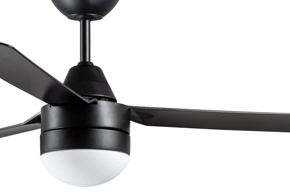 Ventilateur avec lampe Megara Ø 122 cm IP55 Beacon 9333509171171