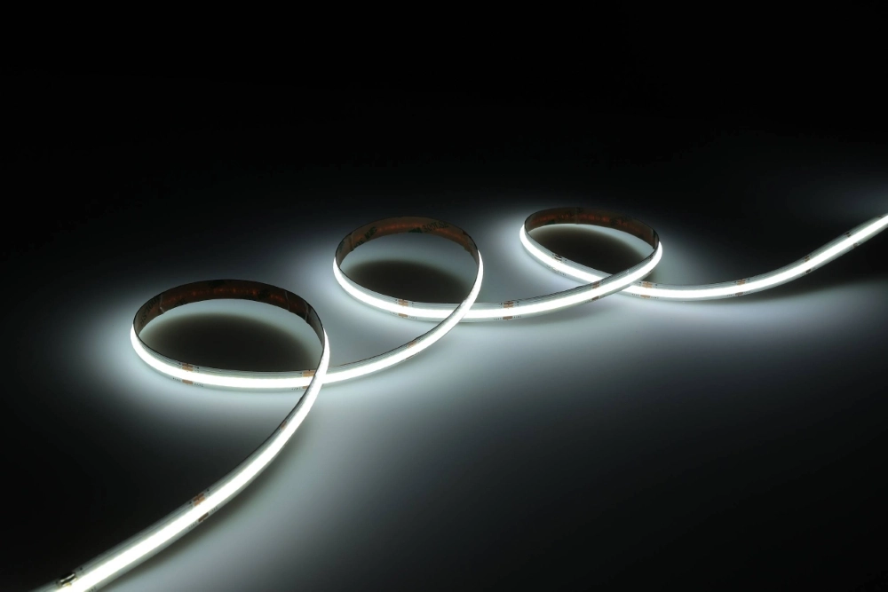 Bande LED Cob Stripe 5 mètres - Couleur de la lumière réglable Eglo 9008606244799