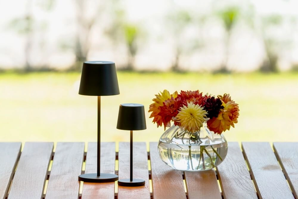 Lampe de table rechargeable Vence mini noir KonstSmide 7318307887754