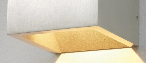 Spot mural à LED Cube 10 cm d'aluminium Artdelight 8719831733408