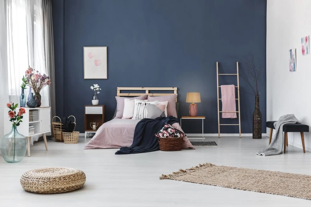 Lampe de table Amethyst verre rose Searchlight 5053423273648