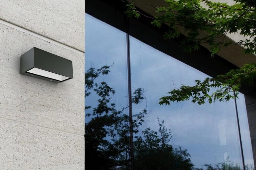 Applique noire épurée Gemini conception Lutec 6939412011639