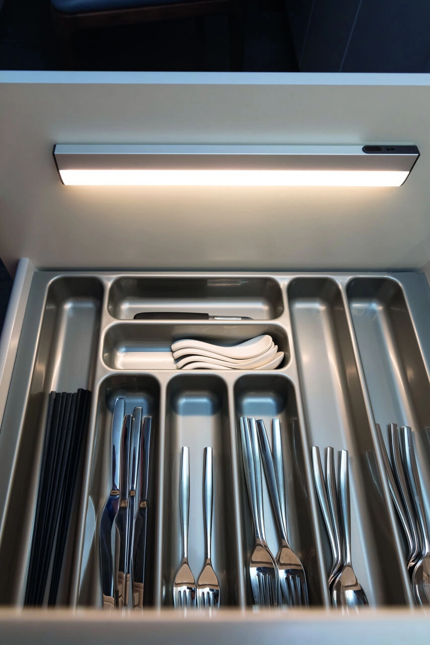 Lampe à batterie Hand and motion Sensorlux 26,1 cm Lyora 5055788257189