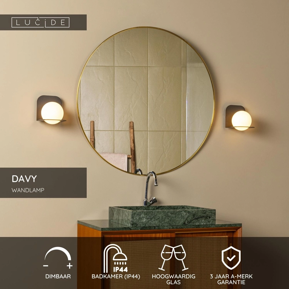 Lampe murale de conception Davy noir adapté à la salle de bain Lucide 5411212040558