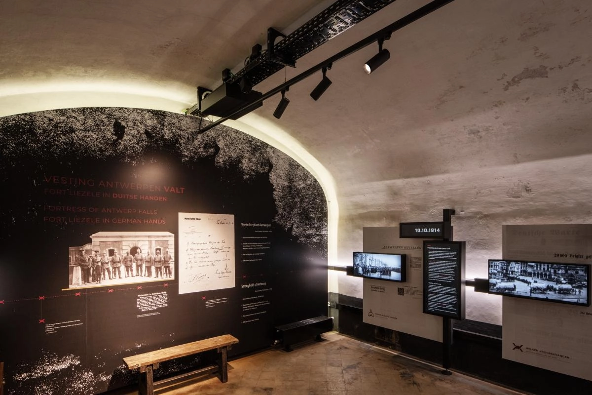 Railspot 3-phasé Numinos M noir 3000K - 60 deg SLV 4024163243308