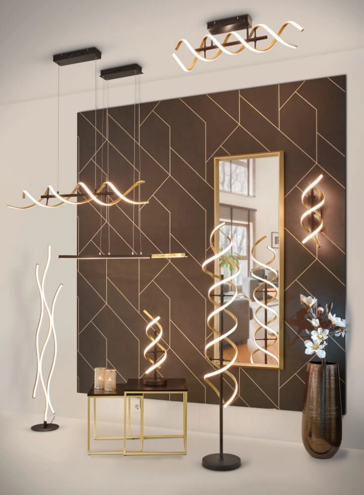 Lampadaire Blaze noir avec de l'or Trio 4017807540390