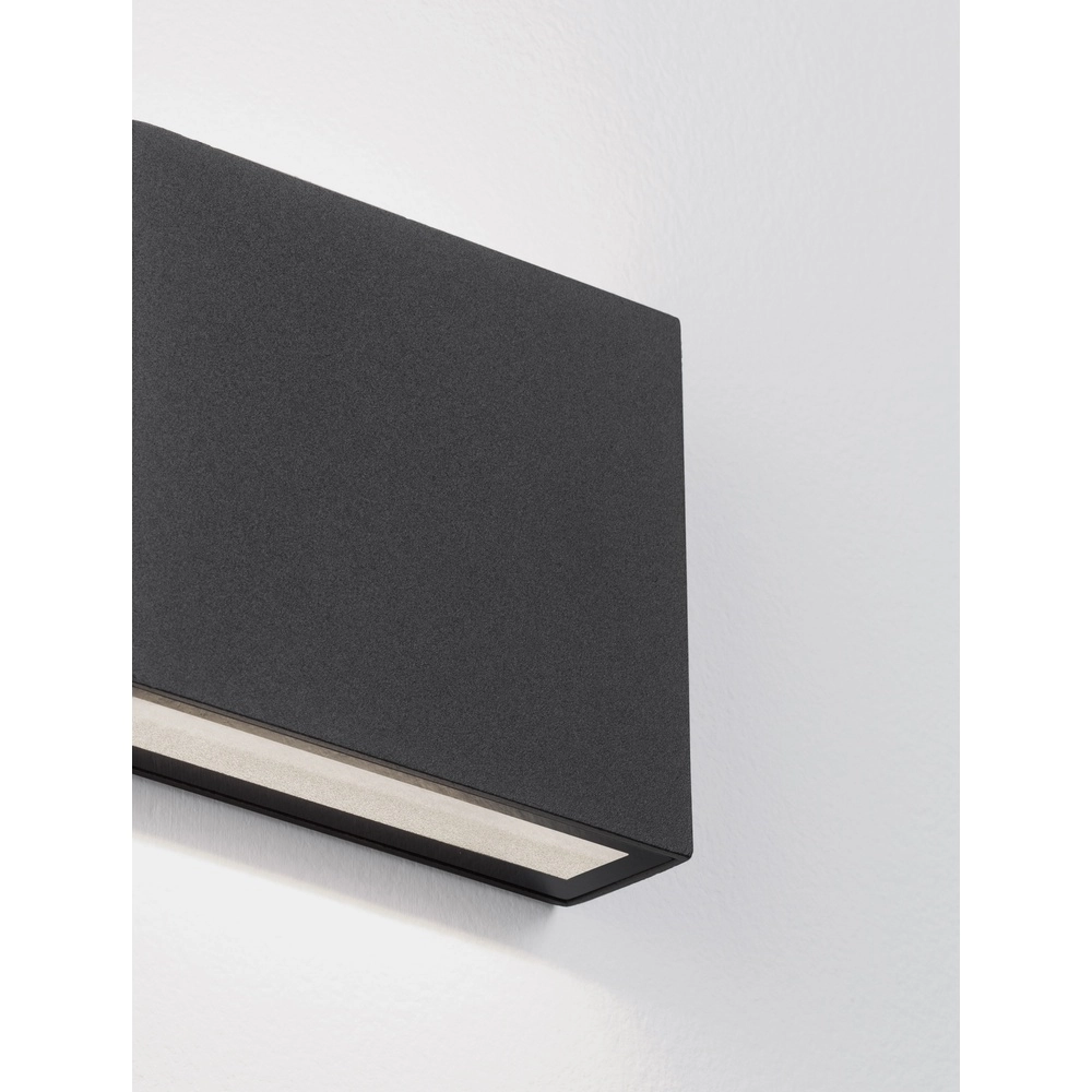 Spot mural épuré Tick Plaquette haut et bas noir Lyora 5212017453631