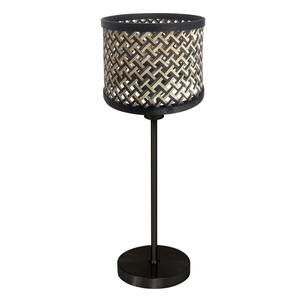 Lampe de table noire Noor avec rotin et capot noir Lampe de table noire Noor avec rotin et capot noir