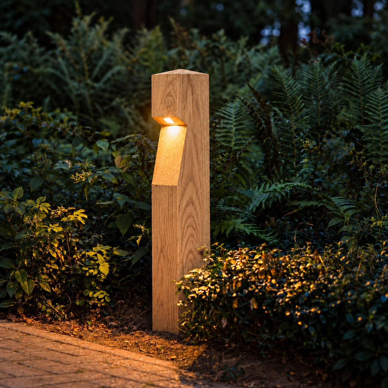 Éclairage de chemin en bois Eye 100 Chêne - 10x10x90cm - 2700K