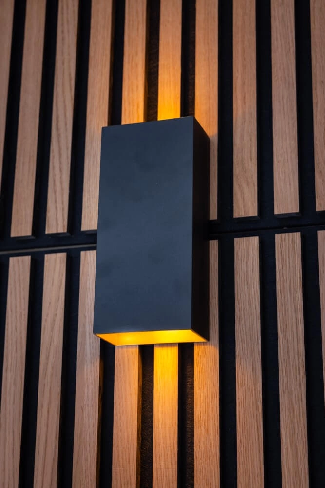 Spot mural élégant David noir avec de l'or ETH 8720195305590