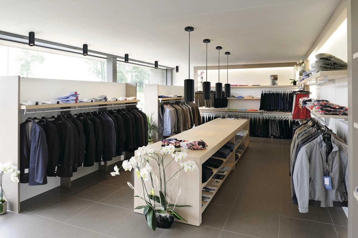 Spot en saillie Numinos L Dali cylindre noir 3000K - 36 deg SLV 4024163247610