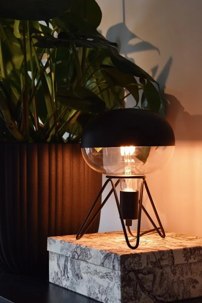 Lampe trépied noire Tripod Circle 8712879150879