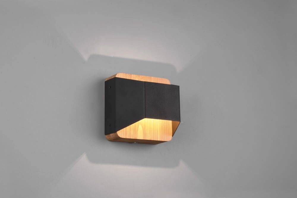 Applique Arino 12cm noir avec bois marron Trio 4017807502756