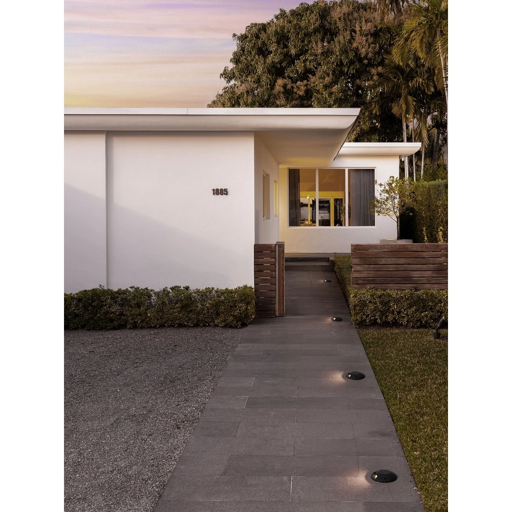 Emplacement plat monté en surface au sol Grado noir - 6W Lyora 5212017497895