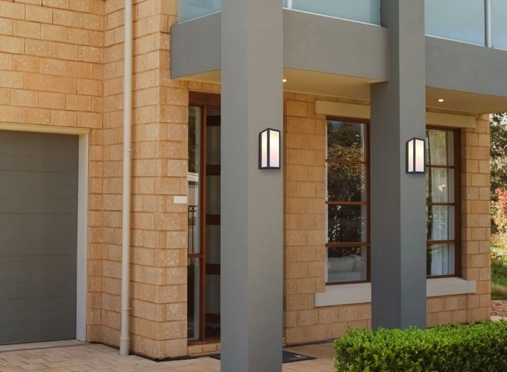 Applique noire Gundula verre de lait Globo 9007371440801