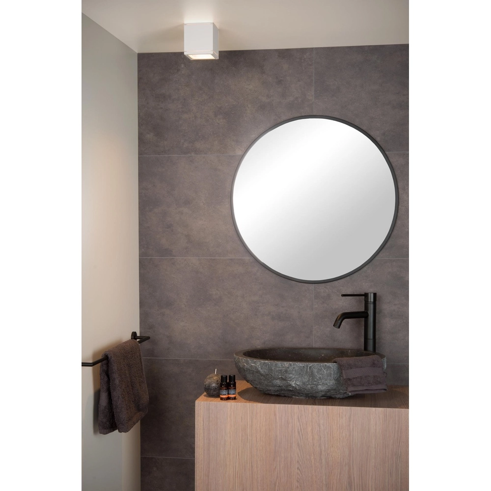 Projecteur carré de plafond Aven toilettes IP65 blanches Lucide 5411212221469