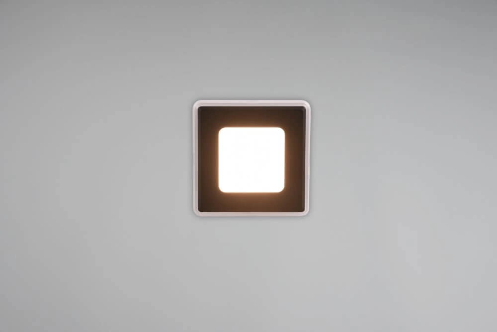 Place carrée Nimbus conception noir Trio 4017807574456