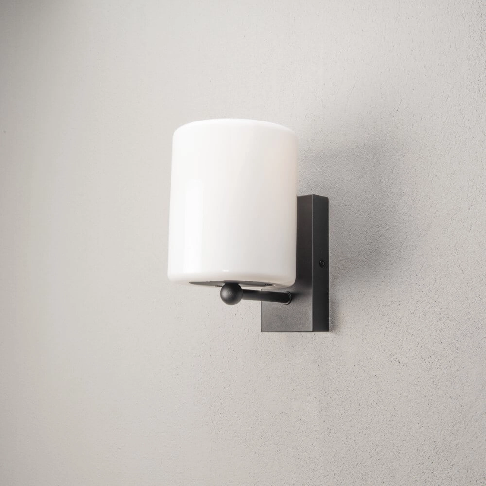 Applique Portici noir avec fenêtre blanche KonstSmide 7318303567520