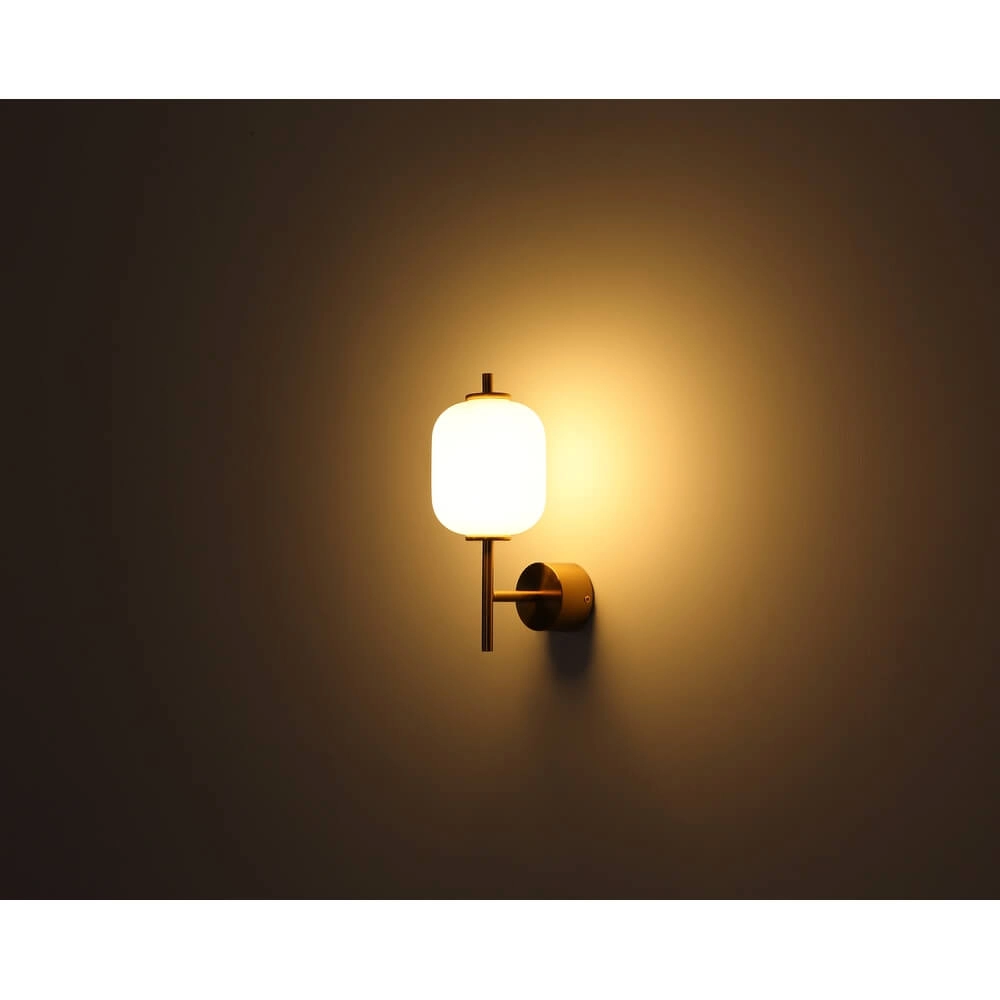 Applique murale dorée Ewald verre blanc Globo 9007371455584